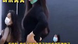 爆笑：娶个会跳舞的媳妇，婚后生活都会和谐不少