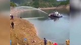 水库禁止钓鱼却仍有人钓鱼者，农村大叔无奈之下出动“驱逐舰”