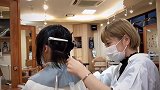 美女发型师又来了，剪的短发蓬松显脸小，是你想要的款吗