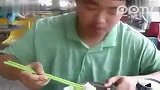 史上最牛的淡定哥，看到最后几秒喷饭了