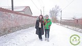 小伙带兄弟去相亲，不料兄弟相中媒婆了，结局笑翻了