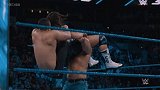 WWE-17年-慢动作看比赛：60秒带你看尽SmackDown转会-专题