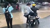 感谢万能的外卖小哥，无私的精神，给你点个赞啊！