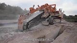 德国发明的大型挖沟机，一小时粉碎198立方岩石，如何做到的