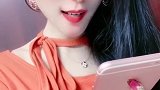 女人强势、是因为她没有遇到一个能让自己变成小女人的男人！