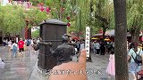 开封清明上河园，王员外家抛绣球招亲了，我也来碰碰运气！