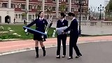 她们脸上写满了故事