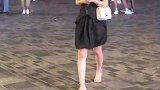 多么青春可爱的小美女，点个赞吧