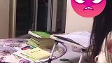 学生期中考试不理想，老师在家练习教育同学的台词