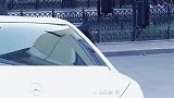 老外街头恶搞奔驰S车主，上演现实版偷梁换柱