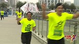 跑步-15年-奔跑中国广州站：5公里以及10公里的选手陆陆续续到达终点-花絮