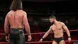 WWE-18年-RAW第1290期：五重威胁赛 布雷怀特VS麦特哈迪VS阿波罗VS罗林斯VS巴洛尔-单场