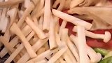 大家要的海鲜蘑菇汤来了