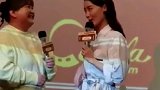 张小斐对贾玲说我们还有好久好久，这也太好哭了吧，期待两人越来越多的好作品娱乐播报台