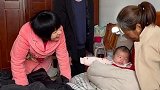 感觉自己特别对不起爸爸妈妈，给他们增加了负担