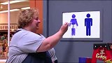 国外爆笑恶搞：当女厕突然变成胖人专用，路人反应懵了