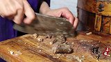 甘肃奇葩美食，羊肠当外衣心肝肺全灌上，本地人最爱外地人的噩梦