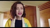小伙从游艇上醒来，发现自己和美女结了婚