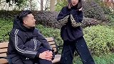 发个有人说我孩子不学习他的孩子如何辛苦 我要是发个学习的写作业的 又会有人说 谁家孩子不学习不写作业 难搞