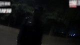 渣男！就因面条没煮好 男子将女友赶出门