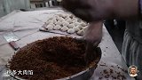 河南夫妇架铜锅卖胡辣汤，一天只能做一锅，好多人却说暗黑美食？