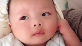 萌娃哭起来的样子，真的好可爱啊