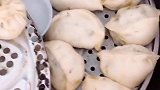 在农村家包包子凑付口