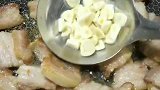 手撕辣椒炒肉