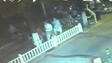 湖北男子约前妻复合想发生关系 被拒后竟将其掐晕丢草丛