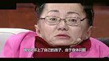 96厘米瓷妈妈怀胎六月生子，坚强养大畸形儿子，结局却不尽人意