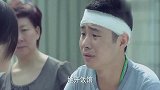 小曼开车把他送到未成年救助站,他舍不得小曼走,太让人心疼了