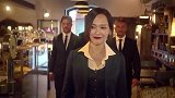 女人狠起来真没有男人什么事儿，有颜有身材，帅就完事儿了