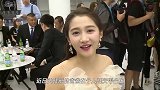 太敬业！关晓彤穿盔甲拍戏被倒掉空中，被两个大风扇吹乱头发