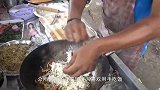 这是我见过最干净的印度美食，每一份手抓饭都配一次性手套！