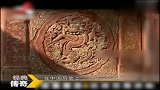 盗墓贼夜里潜进古墓，地宫中竟发现暗道，几人马上逃出去