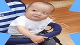 这萌娃火了，看看这这眼神，这是和珅转世吧太像了！