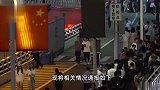 游客在重庆洪崖洞景区拍照被驱赶？官方通报