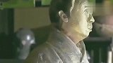 丈夫变成金人，贪财妻子想割一点下来，结果让她后悔了！