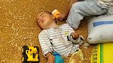 这就是农村的孩子吧，太快乐了！