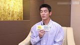 杜江穿的衬衫好好看呀，正襟危的坐着简直不要太乖呀