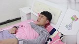 小伙说梦话惹怒老婆，太机智化解危机，没想到结局真是太搞笑了