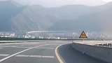 情出自愿，事过无悔，不负遇见，不谈亏欠