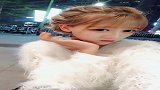 我说女同学她是桃花眼，她不信还冲我眨眼睛，该不会是暗示我吧