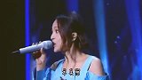 张韶涵一首老歌《隐形的翅膀》属于我们的青春，只能用歌曲来回忆
