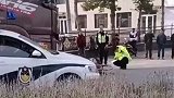 吉林一老人疑遭货车拖行 目击者：拖了10多米 老人当场身亡
