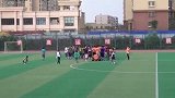 中超-17赛季-北京通州业余足球联赛上演全武行 一人被围殴倒地不起-新闻