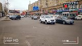 大庆街拍团：路过湖滨花园，这里还是一如既往的车多