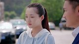 小伙本想教育女儿，但是朋友的出言相劝好像起了作用