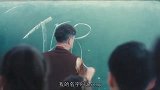 外教说着一口流利的普通话，这让外地来的小伙情何以堪？
