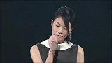 大爱年轻时的王菲，面对日本观众沉静自若，歌声清越淡妆素雅！